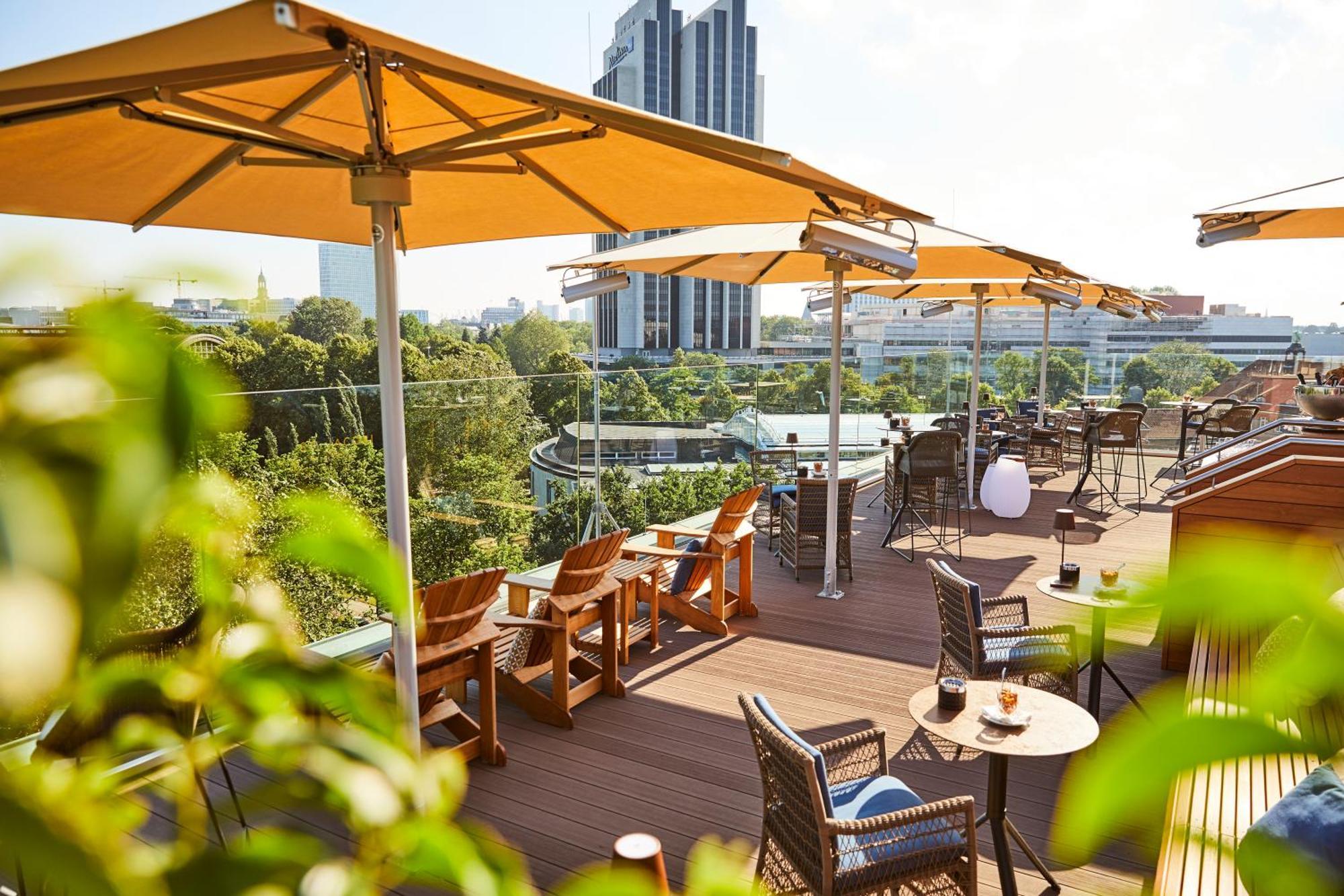Grand Elysee Hamburk Exteriér fotografie The Terrace