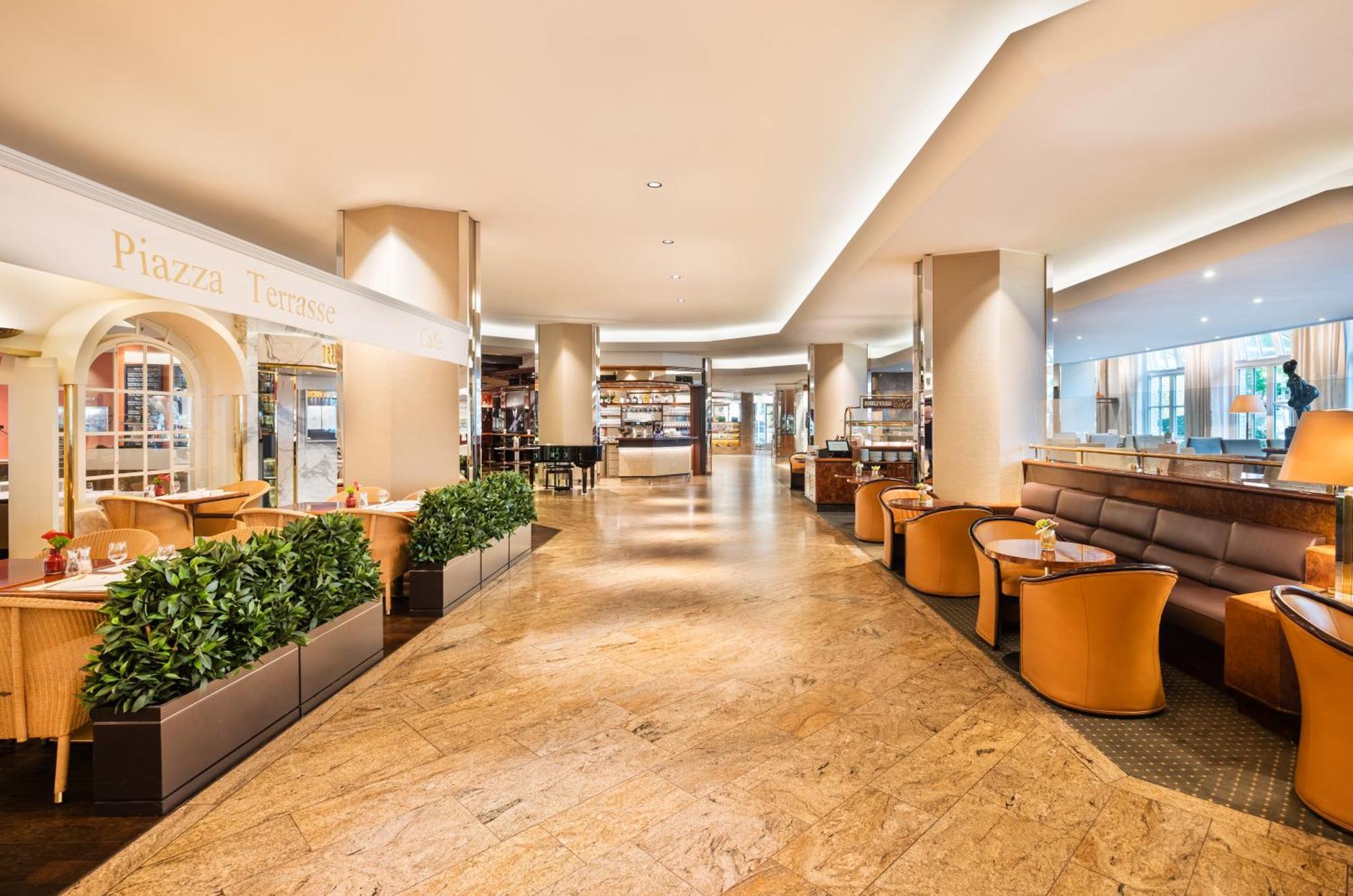 Grand Elysee Hamburk Exteriér fotografie The lobby