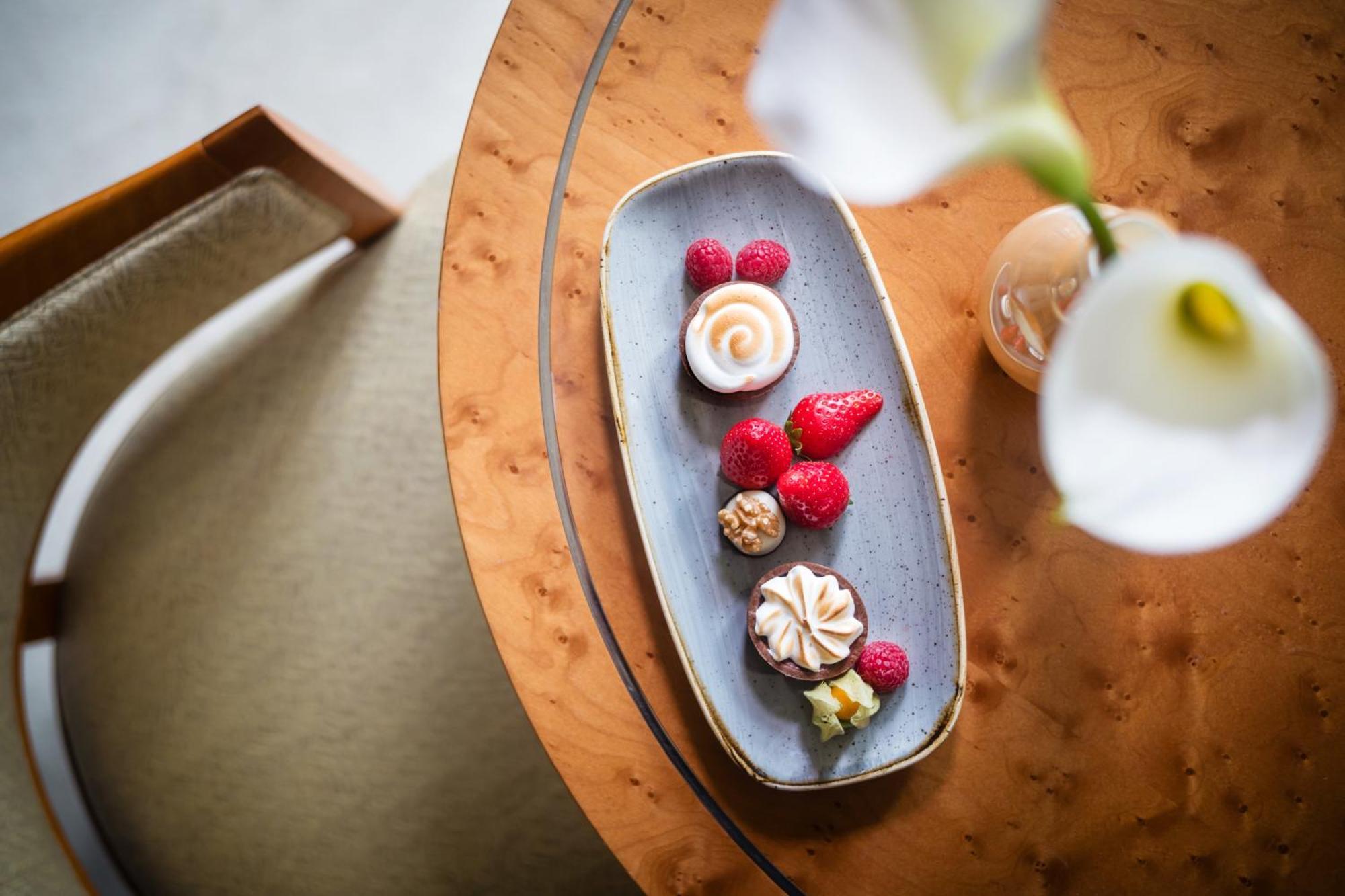 Grand Elysee Hamburk Exteriér fotografie A dessert